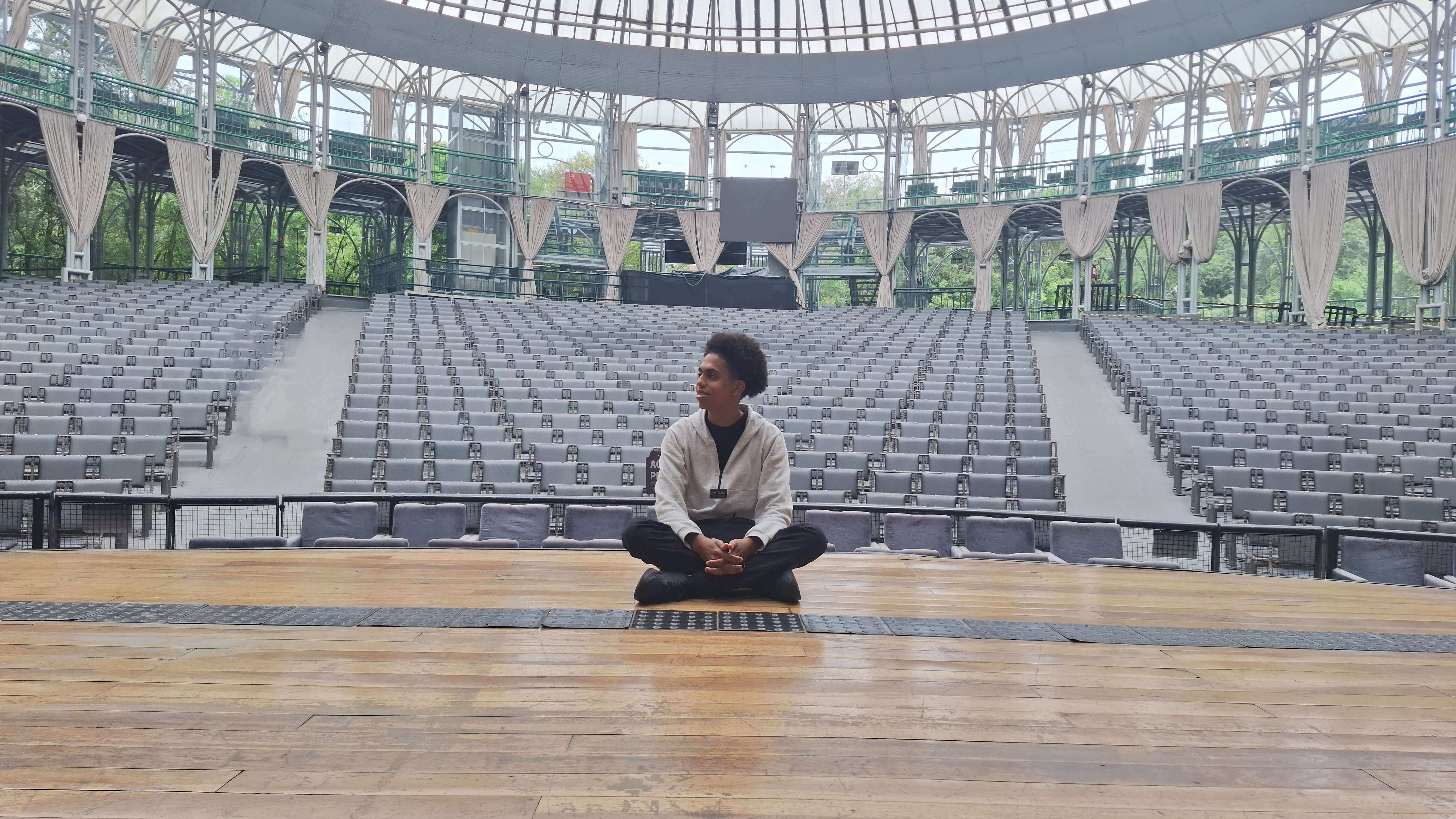 SNUTS.js: Detecting Test Smells in JavaScript/TypeScript